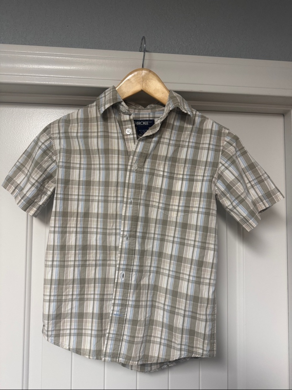 Cherokee Short-Sleeve Plaid Button-Up Shirt - Tan, White, Blue